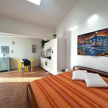 Comodo Monolocale Zona Centro Διαμέρισμα Τσεζένα